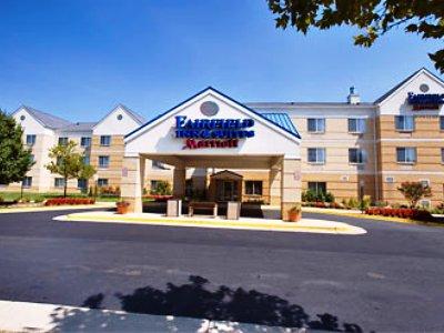 Fairfield Inn & Suites Dulles Airport Sterling Exterior photo
